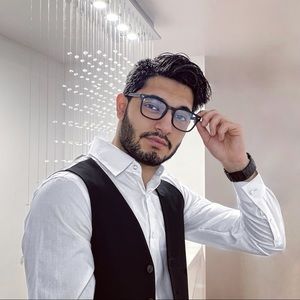 Meet your Posher, Kivan